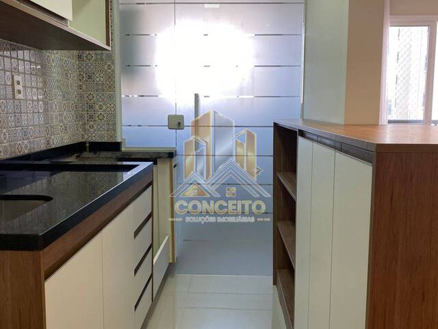 #43 - Apartamento para Venda em  -  - 3