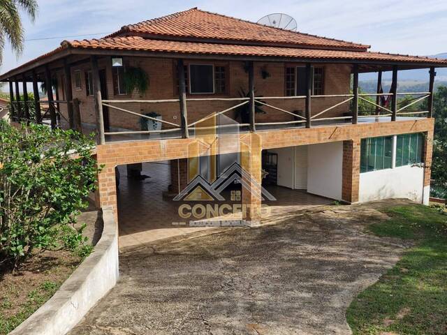 #R 006 - Casa para Venda em São Pedro - SP