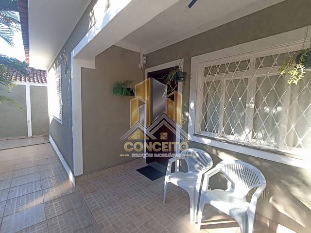 #C 23 - Casa para Venda em São Pedro - SP - 2