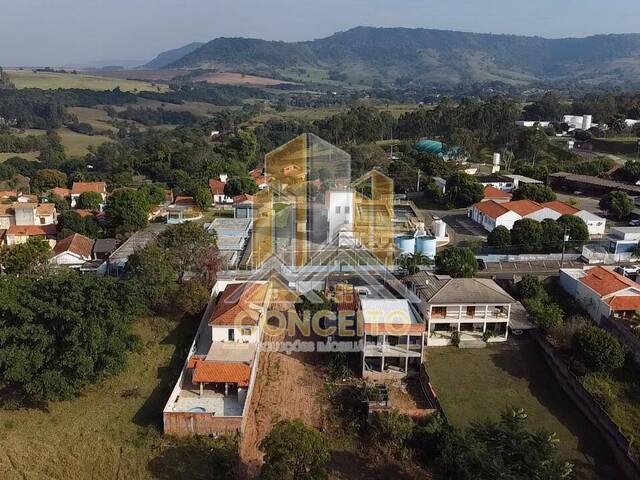 #T 40 - Área para Venda em São Pedro - SP