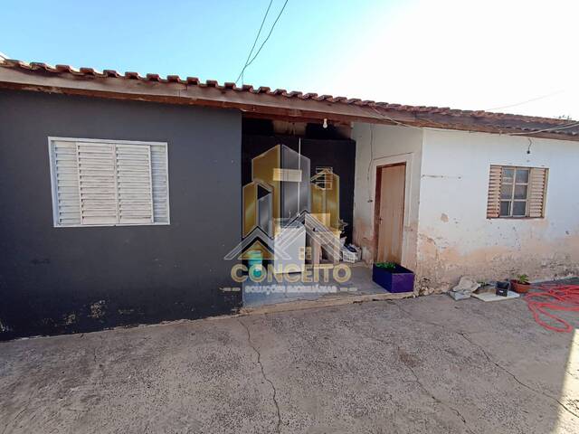 #C 49 - Casa para Venda em São Pedro - SP
