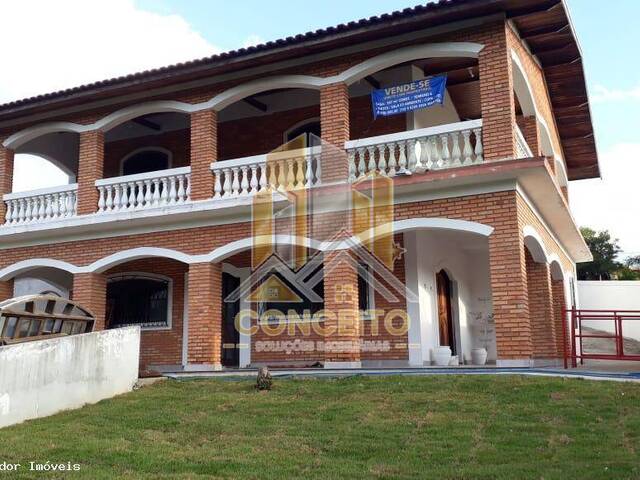 #C 71 - Casa para Venda em Águas de São Pedro - SP - 1