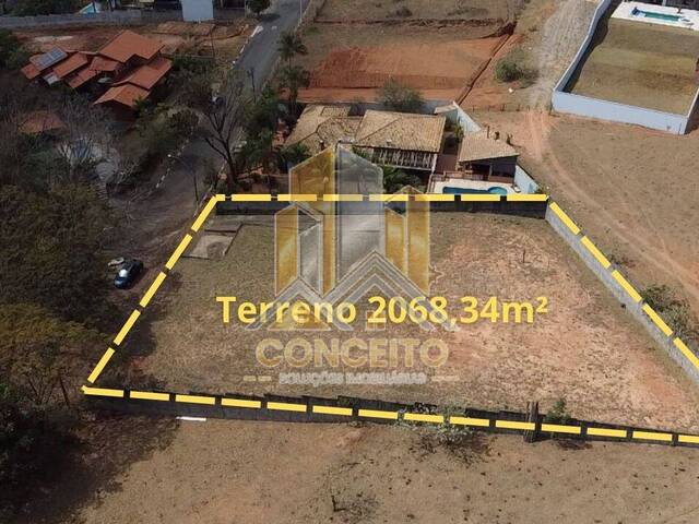 #T 78 - Casa para Venda em São Pedro - SP