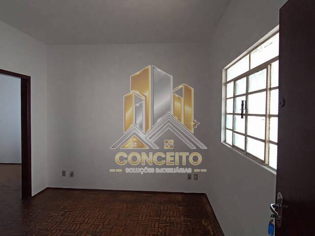 Casa para Venda em São Pedro - 3