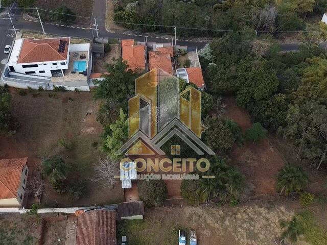#C 82 - Casa para Venda em São Pedro - SP