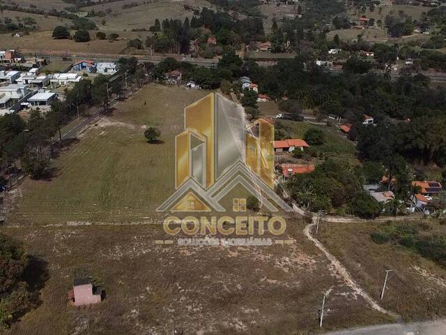 #T 85 - Área para Venda em São Pedro - SP