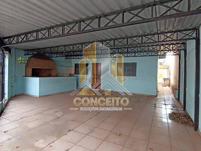 Casa para Venda em São Pedro - 4