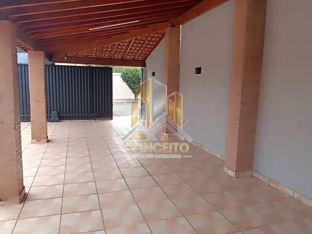 #C 101 - Casa para Venda em São Pedro - SP - 2