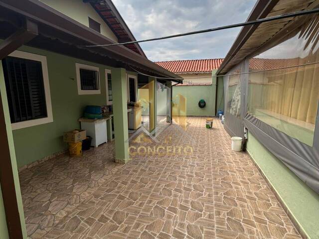 #C 105 - Casa para Venda em São Pedro - SP