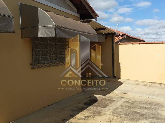 #C 107 - Casa para Venda em São Pedro - SP