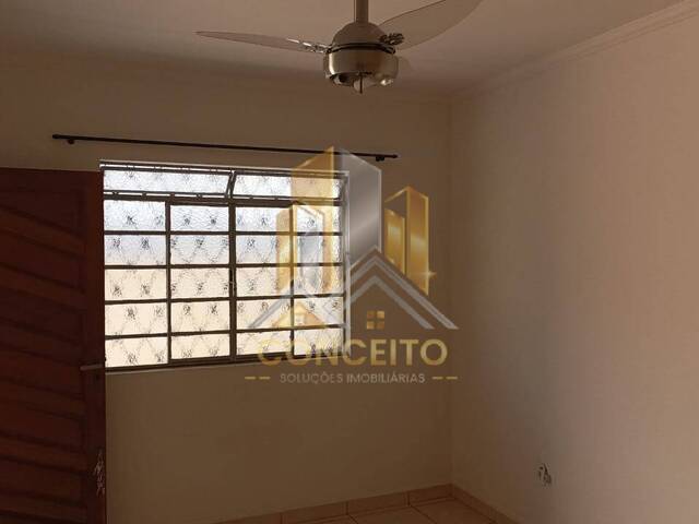 Casa para Venda em São Pedro - 5