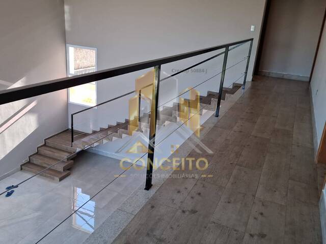 Casa para Venda em São Pedro - 5