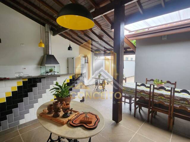 Casa para Venda em São Pedro - 2