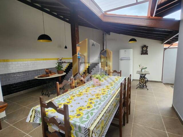 Casa para Venda em São Pedro - 5