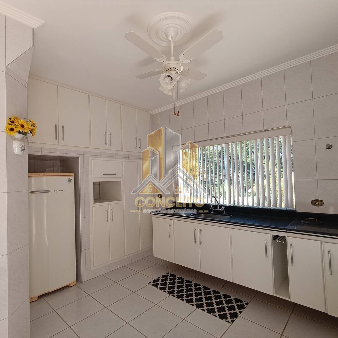 Casa, 4 quartos, 297 m² - Foto 6