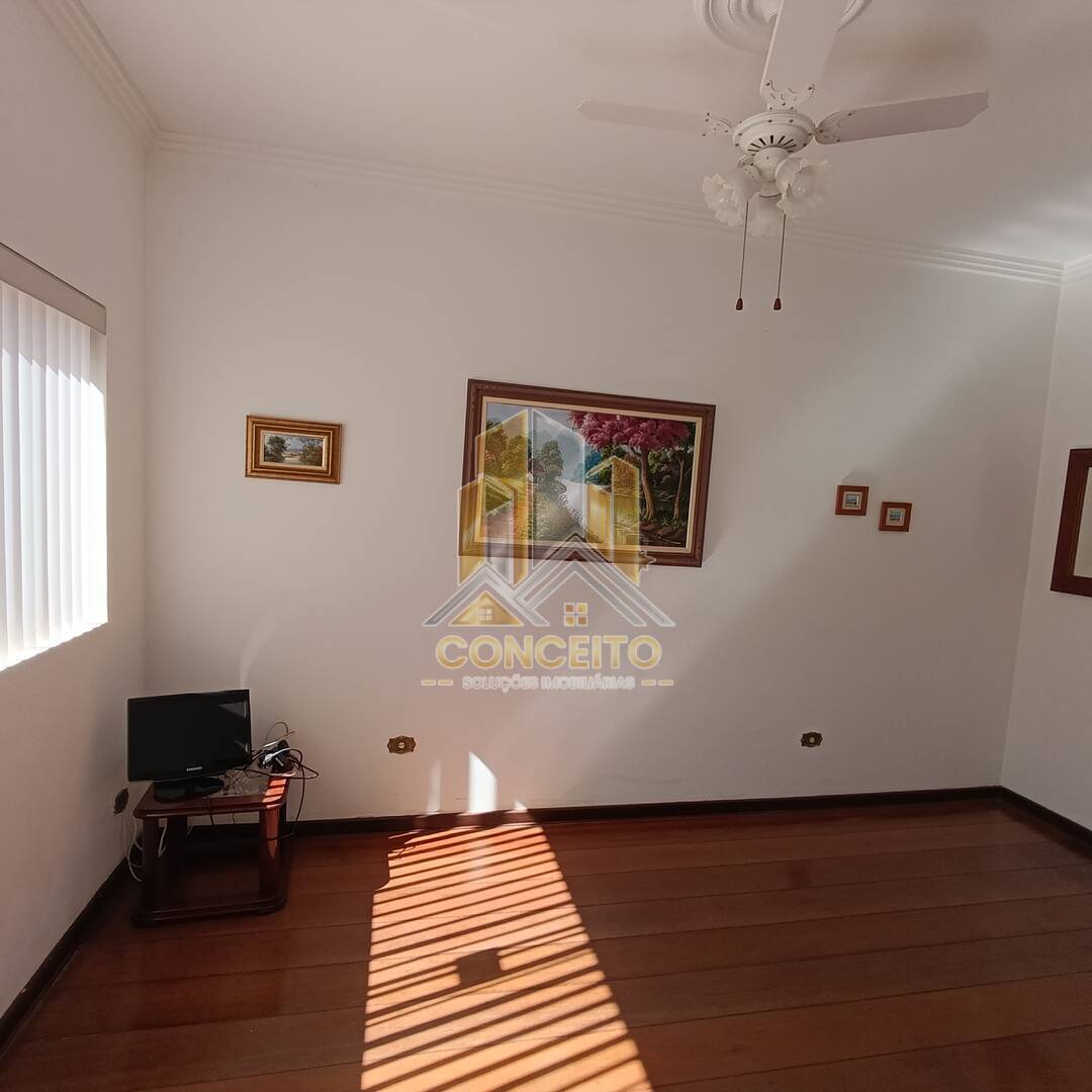 Casa, 4 quartos, 297 m² - Foto 10