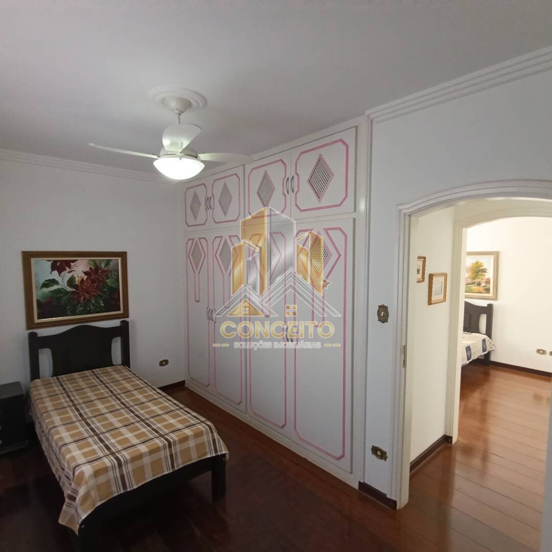 Casa, 4 quartos, 297 m² - Foto 24