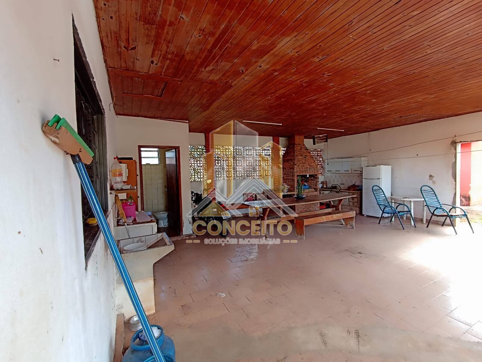 Chácara à venda com 3 quartos, 2000m² - Foto 9