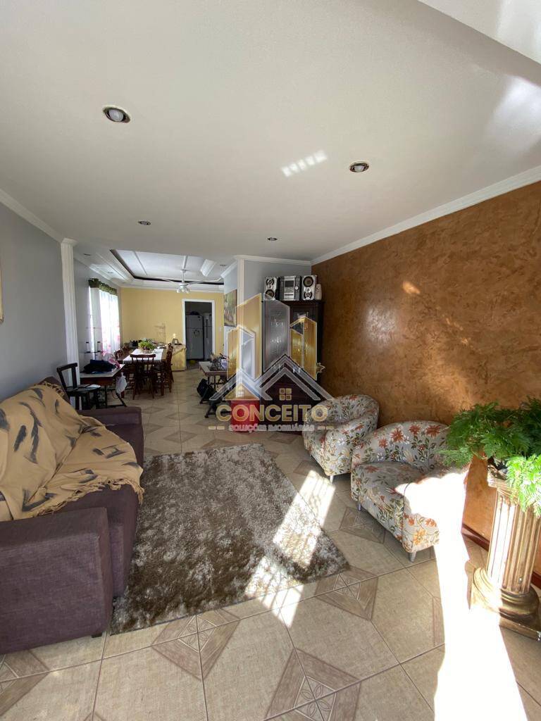 Casa, 3 quartos, 210 m² - Foto 5