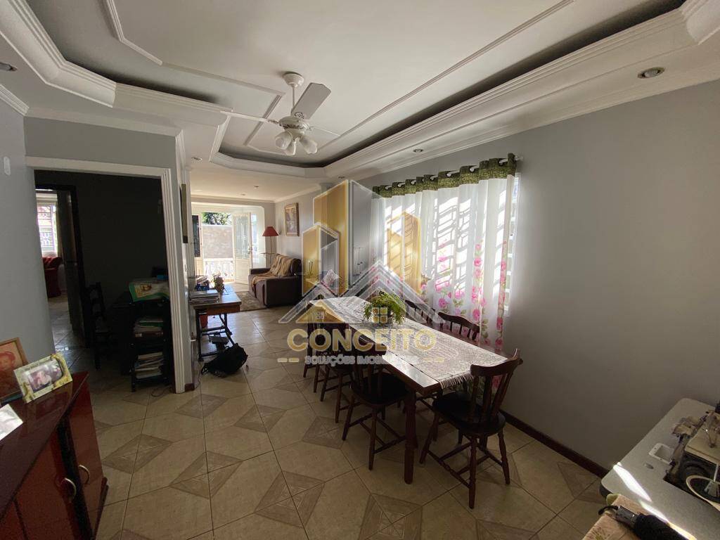 Casa, 3 quartos, 210 m² - Foto 8