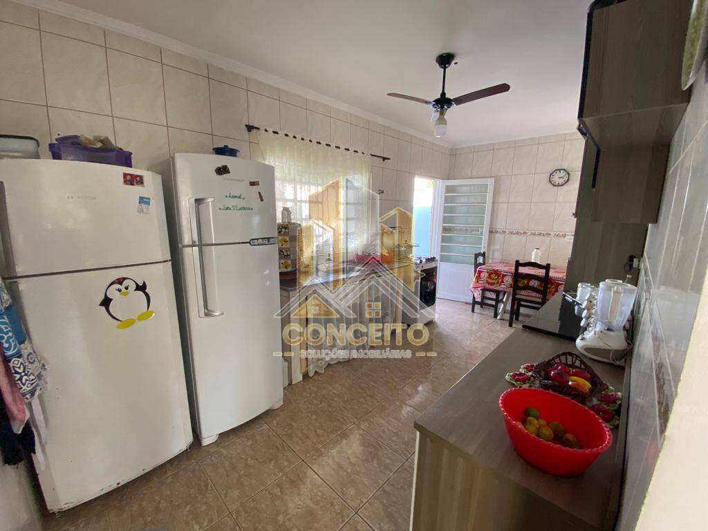 Casa, 3 quartos, 210 m² - Foto 14