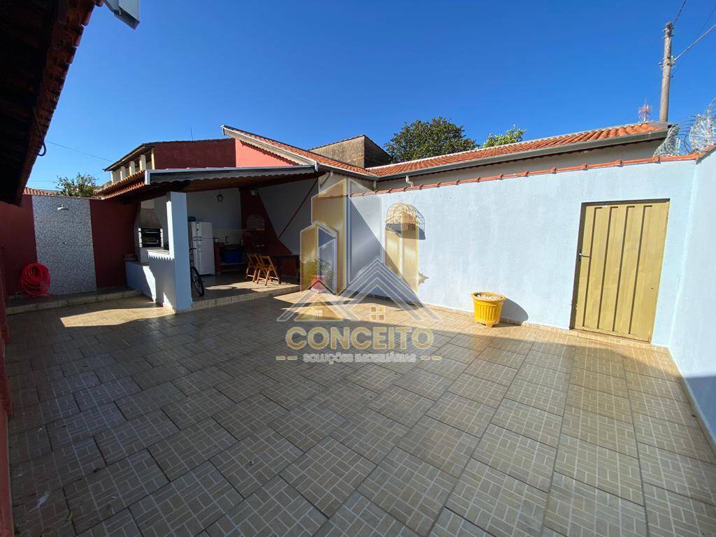 Casa, 3 quartos, 210 m² - Foto 17