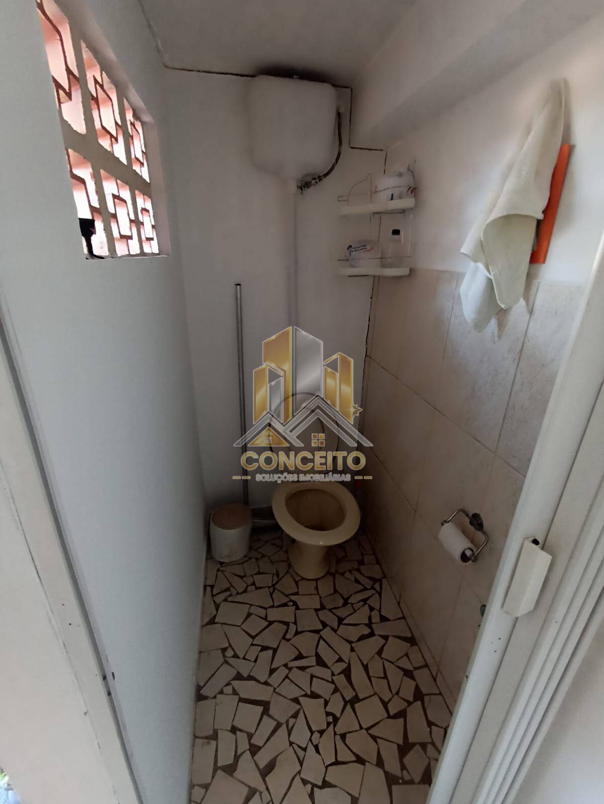 Casa à venda com 3 quartos, 173m² - Foto 8