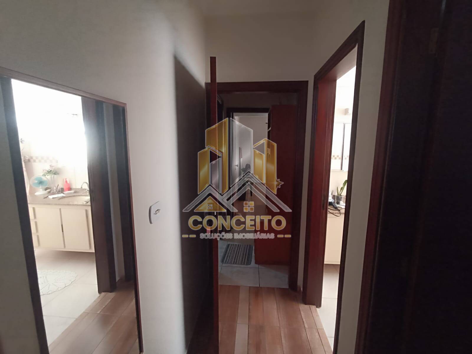 Casa à venda com 3 quartos, 173m² - Foto 20