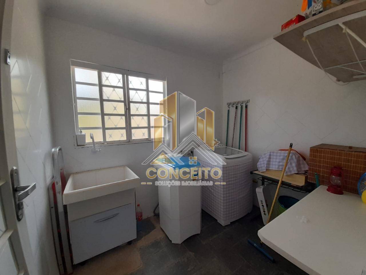 Casa, 3 quartos, 226 m² - Foto 30