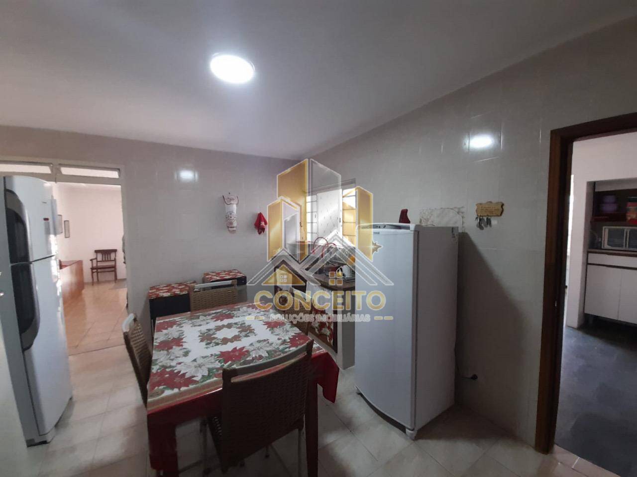 Casa, 3 quartos, 226 m² - Foto 15