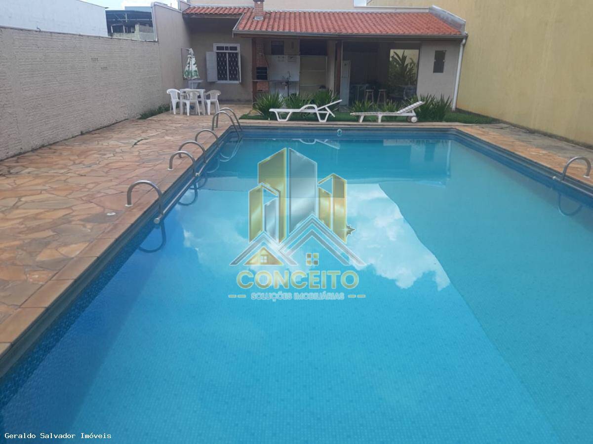 Casa, 2 quartos, 155 m² - Foto 1