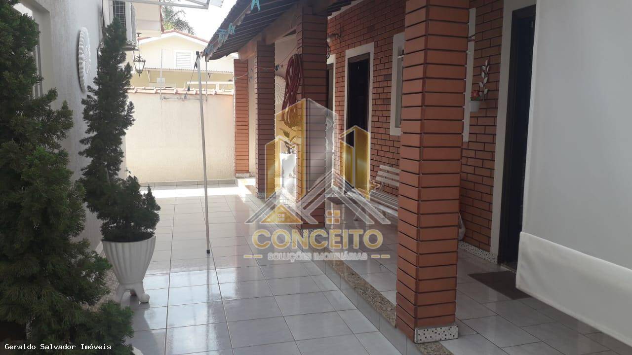 Casa, 3 quartos, 225 m² - Foto 21