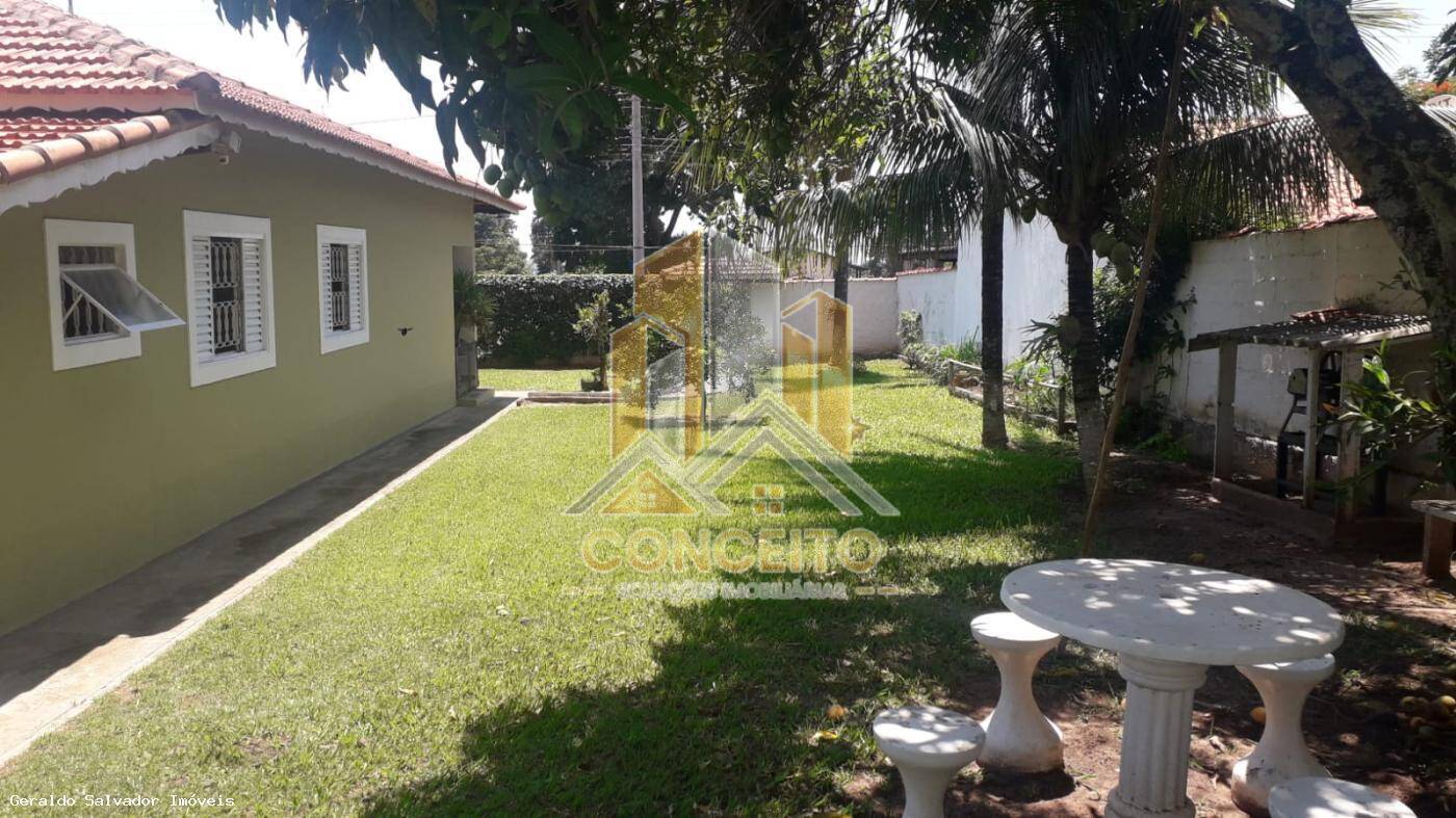 Casa à venda com 4 quartos, 240m² - Foto 5