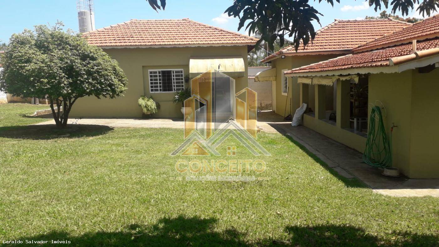 Casa à venda com 4 quartos, 240m² - Foto 8