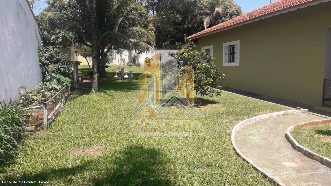 Casa à venda com 4 quartos, 240m² - Foto 19