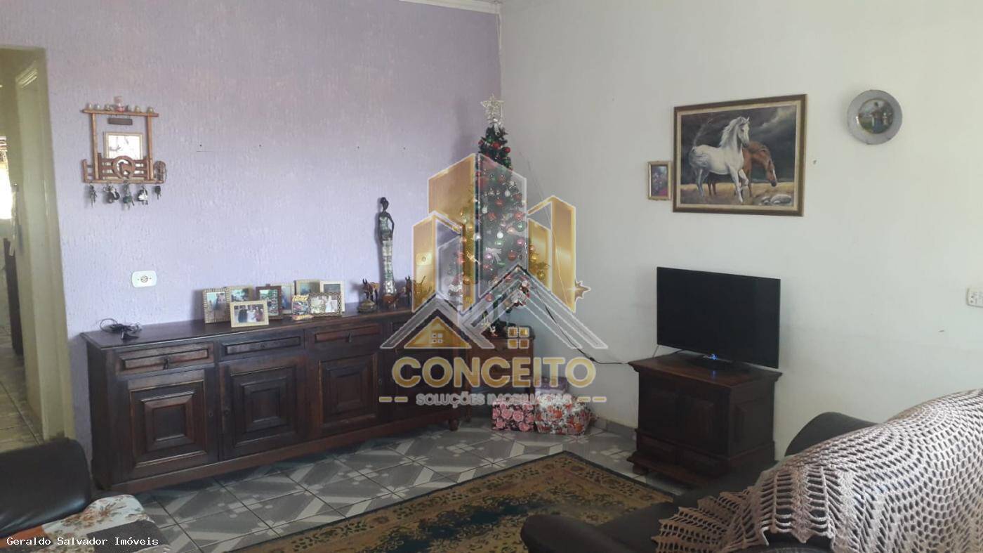 Casa à venda com 4 quartos, 240m² - Foto 20