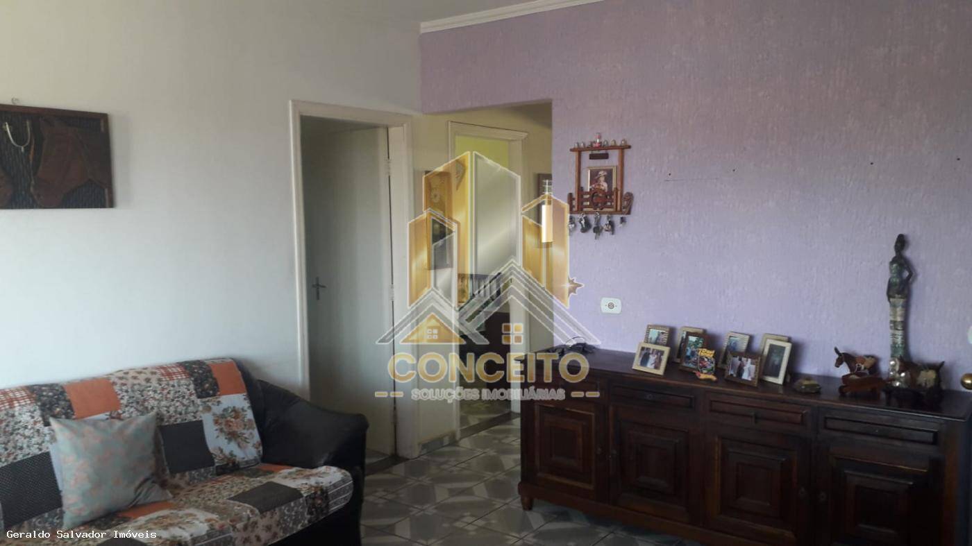 Casa à venda com 4 quartos, 240m² - Foto 21