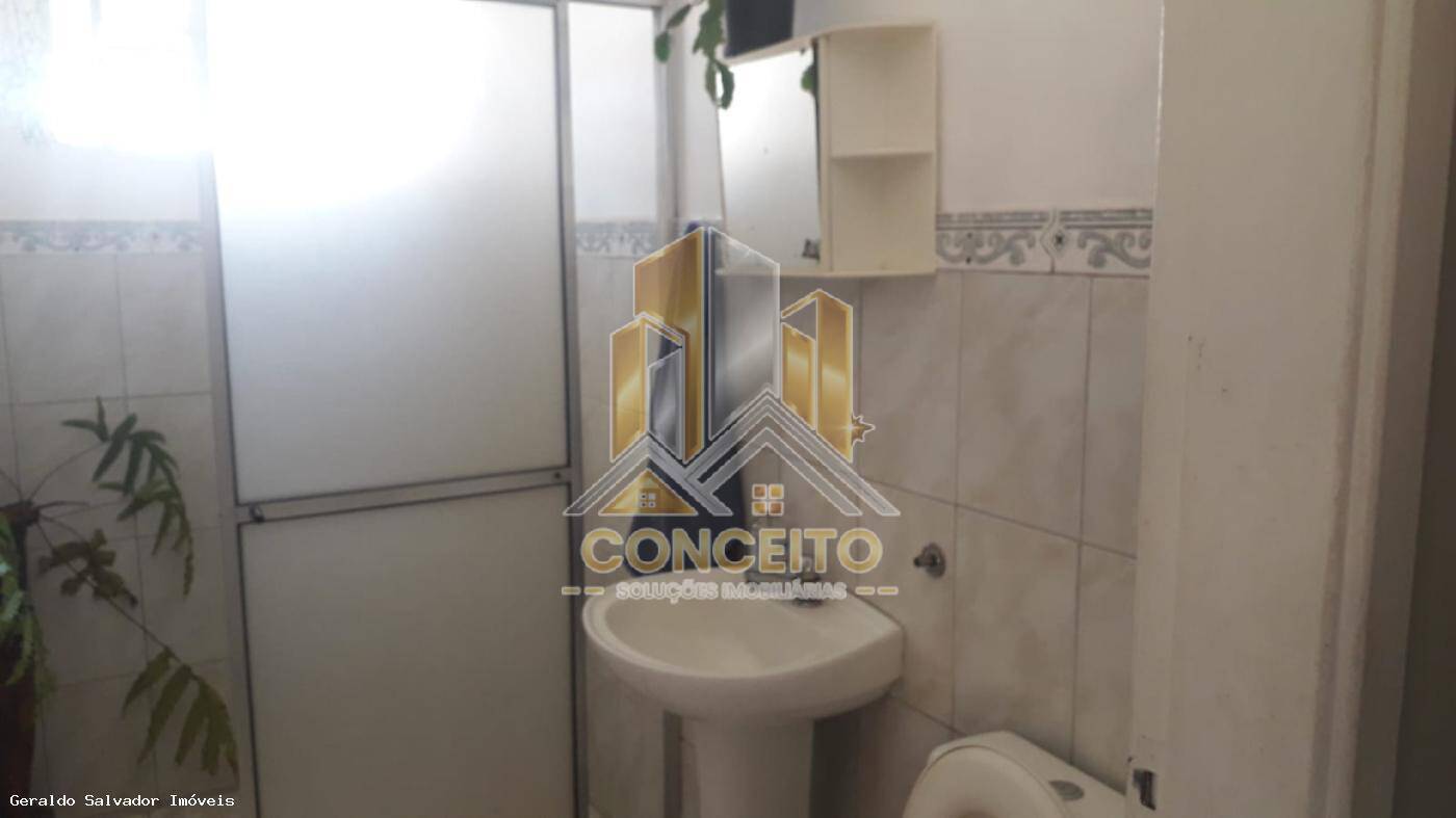 Casa à venda com 4 quartos, 240m² - Foto 37