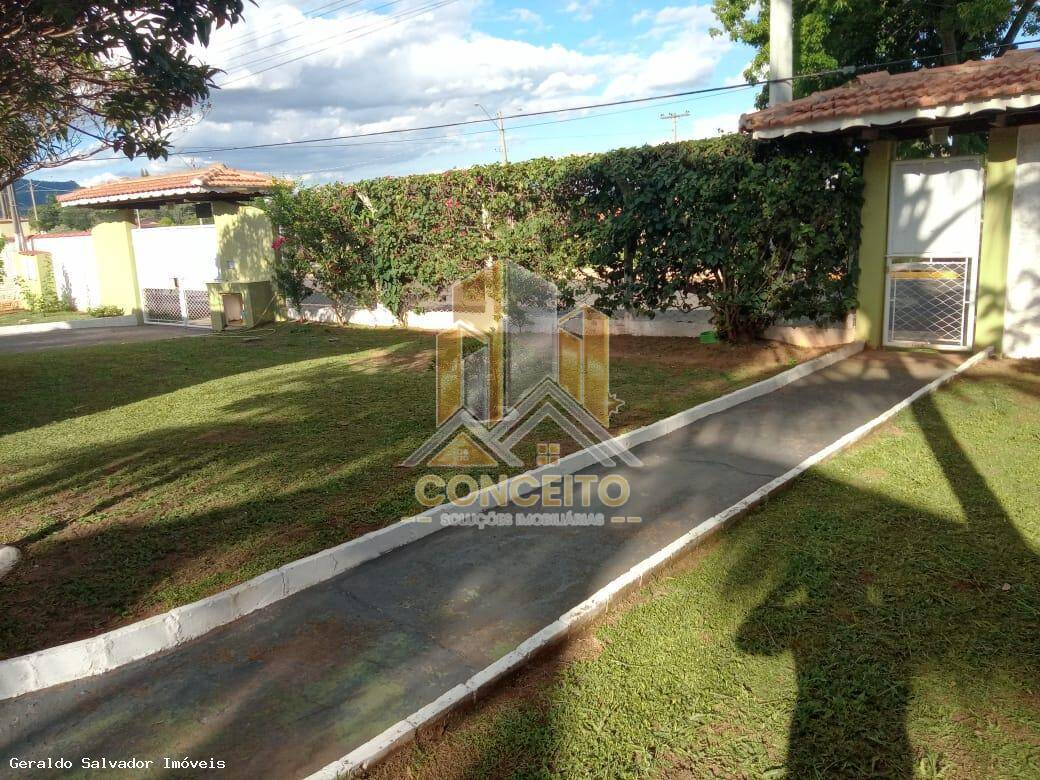 Casa à venda com 4 quartos, 240m² - Foto 44