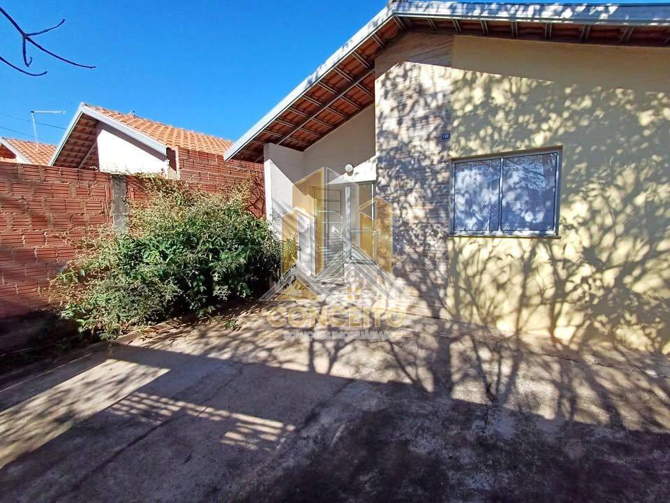 Casa, 2 quartos, 53 m² - Foto 1