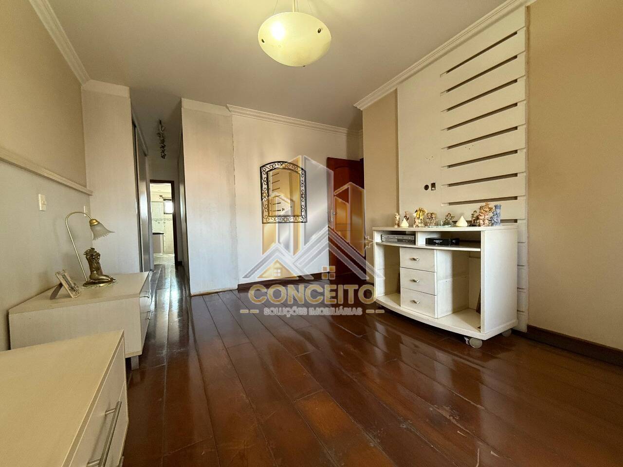 Apartamento, 3 quartos, 260 m² - Foto 1