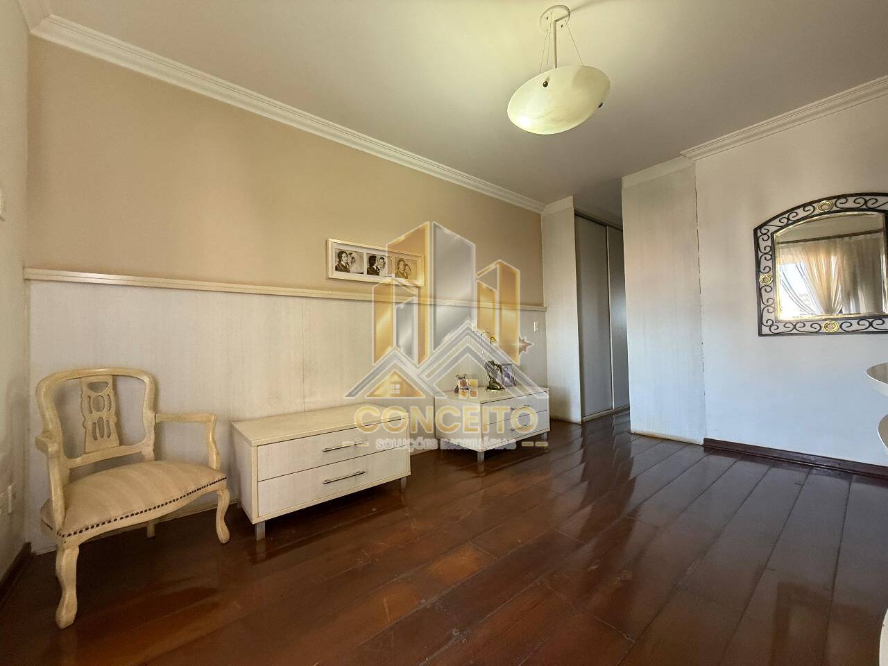 Apartamento, 3 quartos, 260 m² - Foto 2