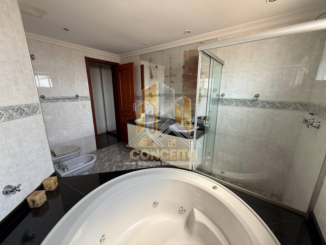 Apartamento, 3 quartos, 260 m² - Foto 5