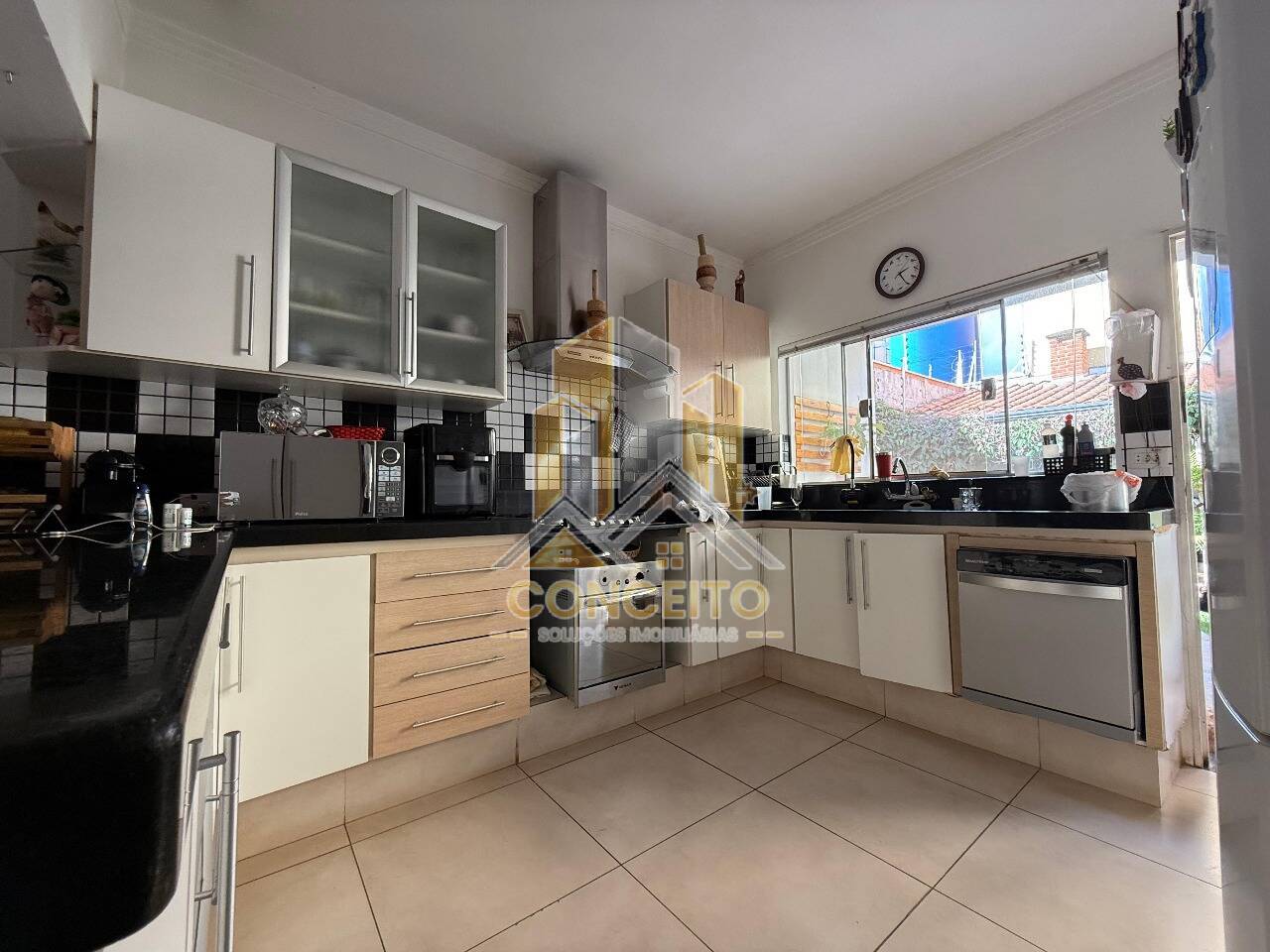 Casa, 4 quartos, 180 m² - Foto 21