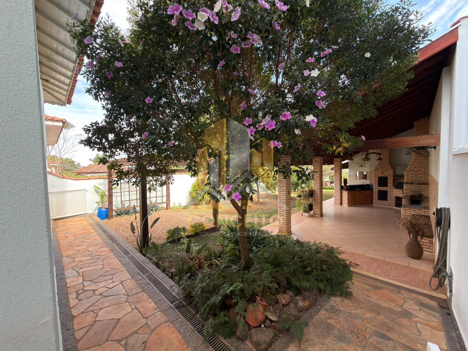 Casa, 3 quartos, 197 m² - Foto 47